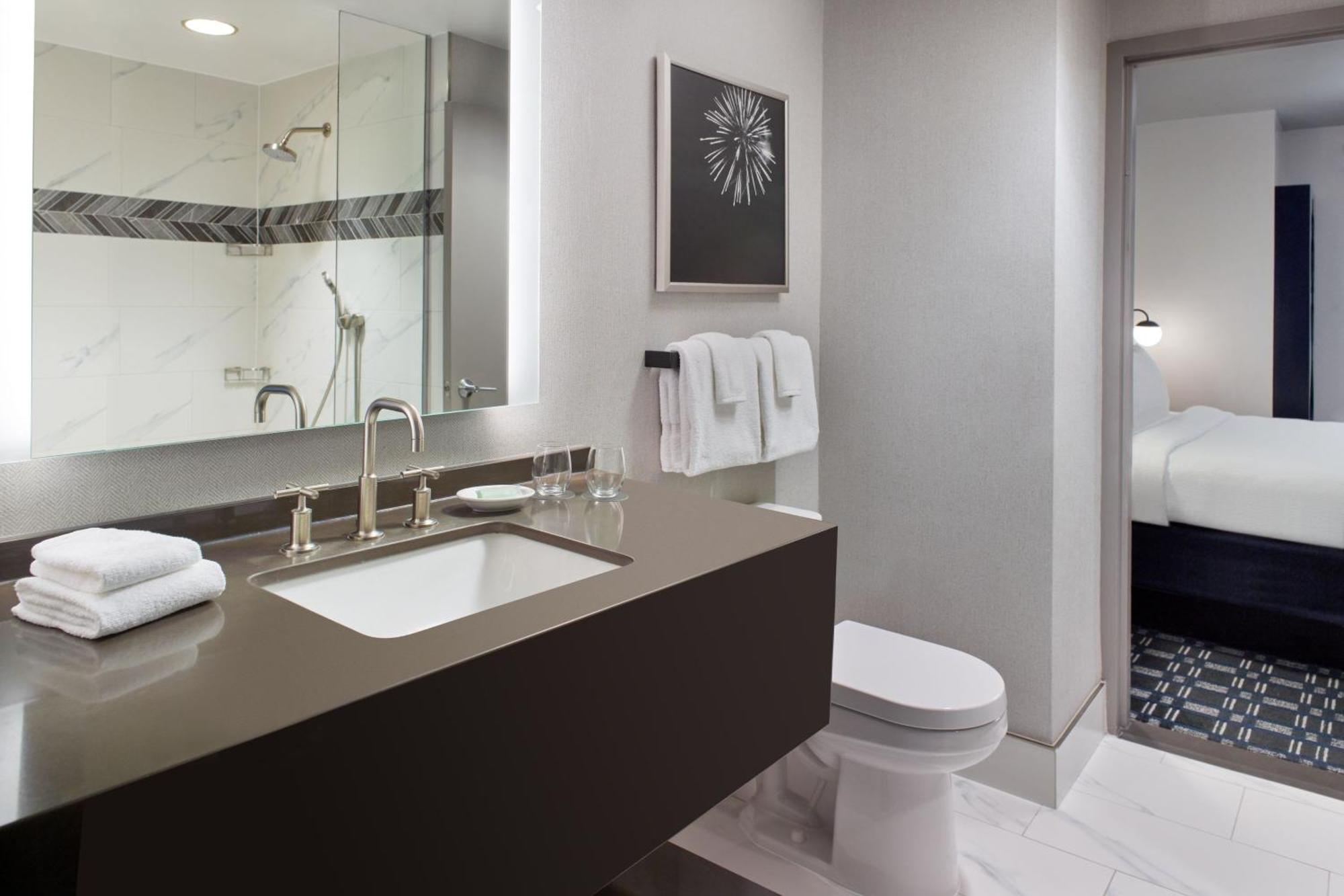 Courtyard Crystal City/reagan National Airport 3* Arlington