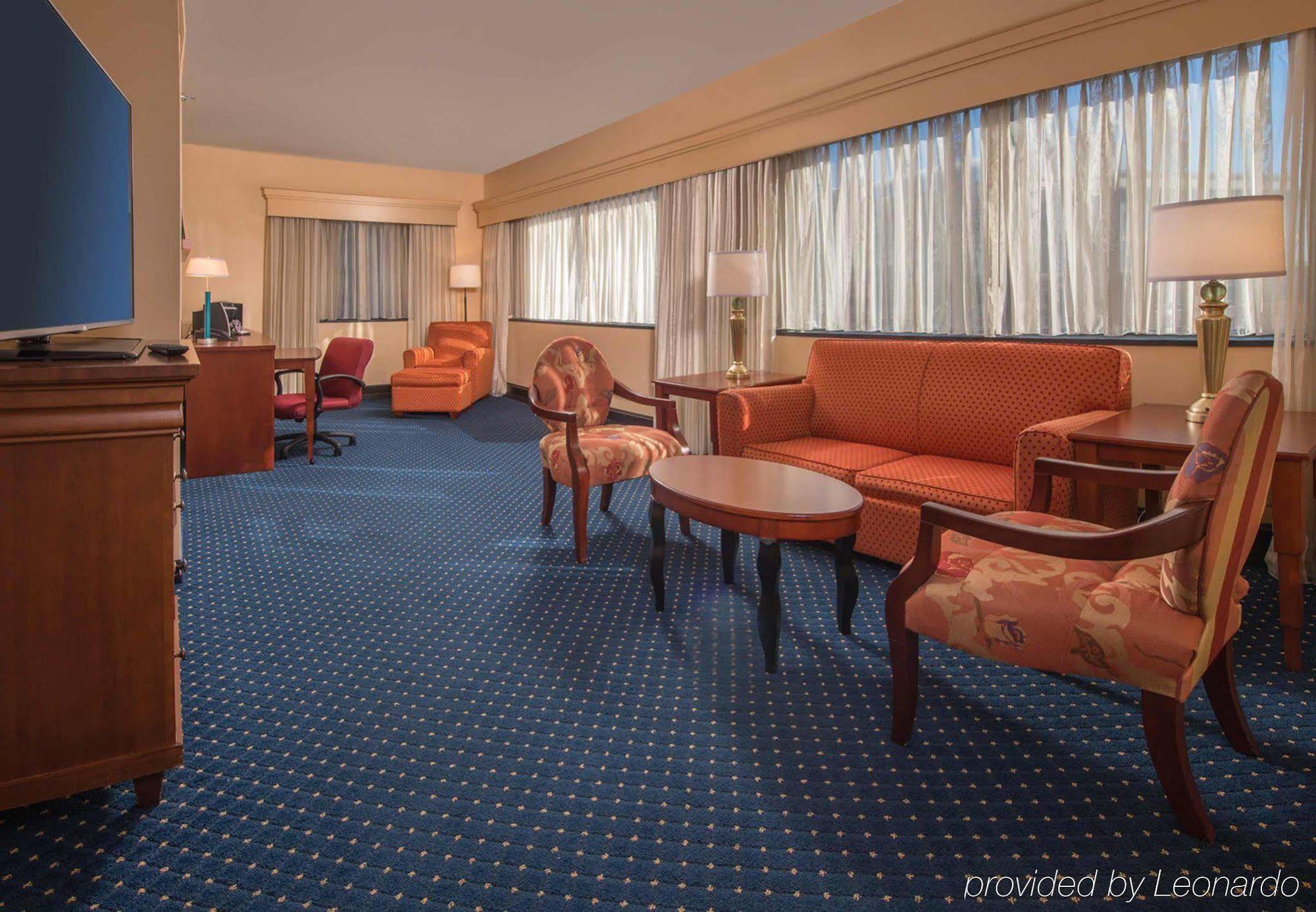 Courtyard Crystal City/reagan National Airport Hotel
